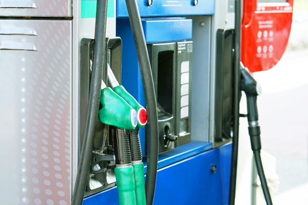 Commercial and Residential Moving-min